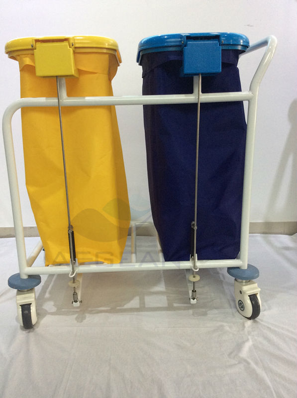 Άργυρος-SS019B πολυτελές νοσοκομείο διπλός-τσαντών ποδιών ελεγχόμενο πεντάλι που ντύνει το καθαρό καροτσάκι λινού